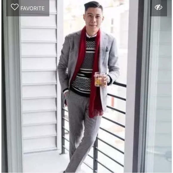 Club Room Solid 100% Cashmere Red Scarf - Picture 1 of 6